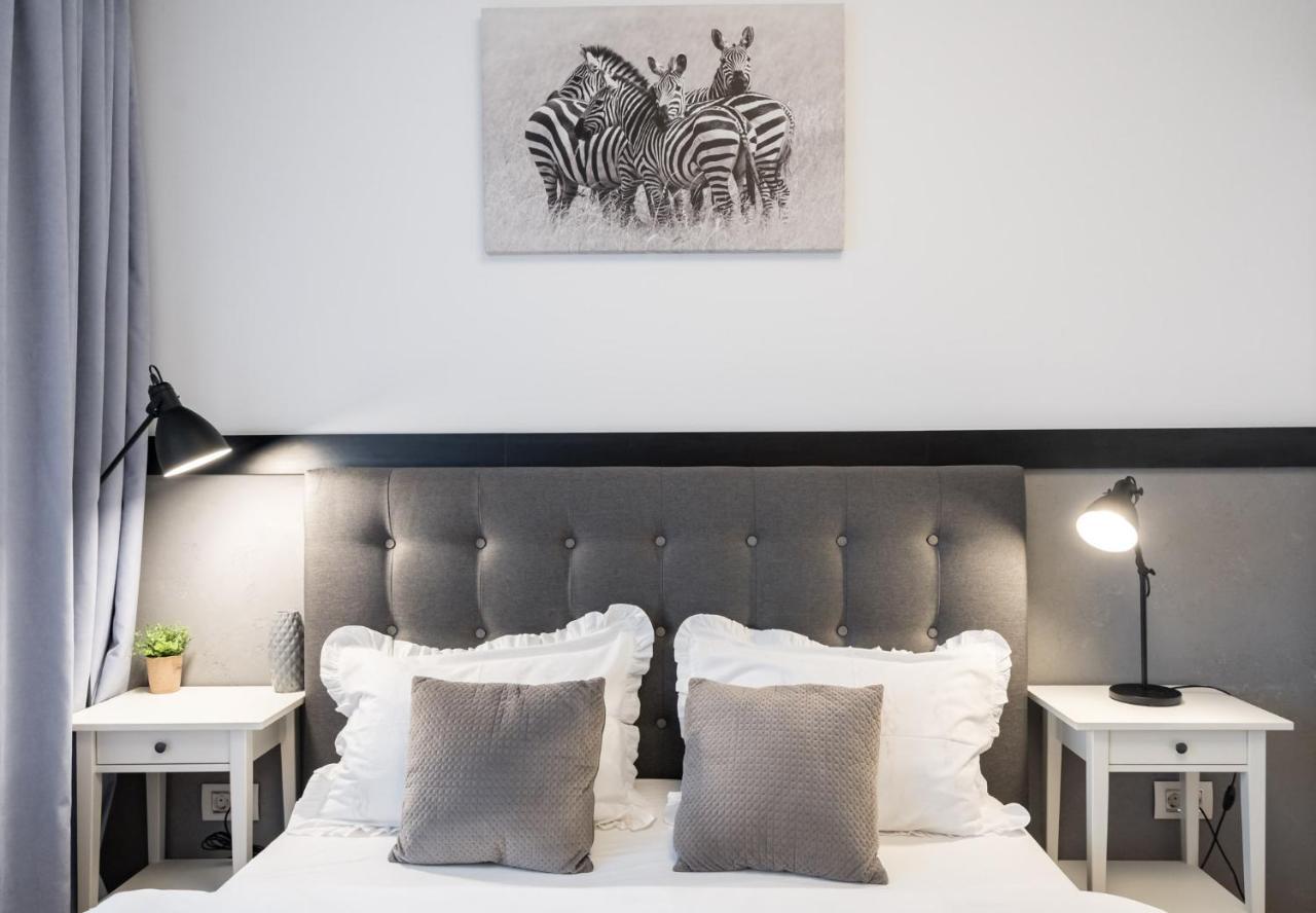 Happy Bubble I Timpuri Noi 1Br Apt 4 Ppl بوخارست المظهر الخارجي الصورة
