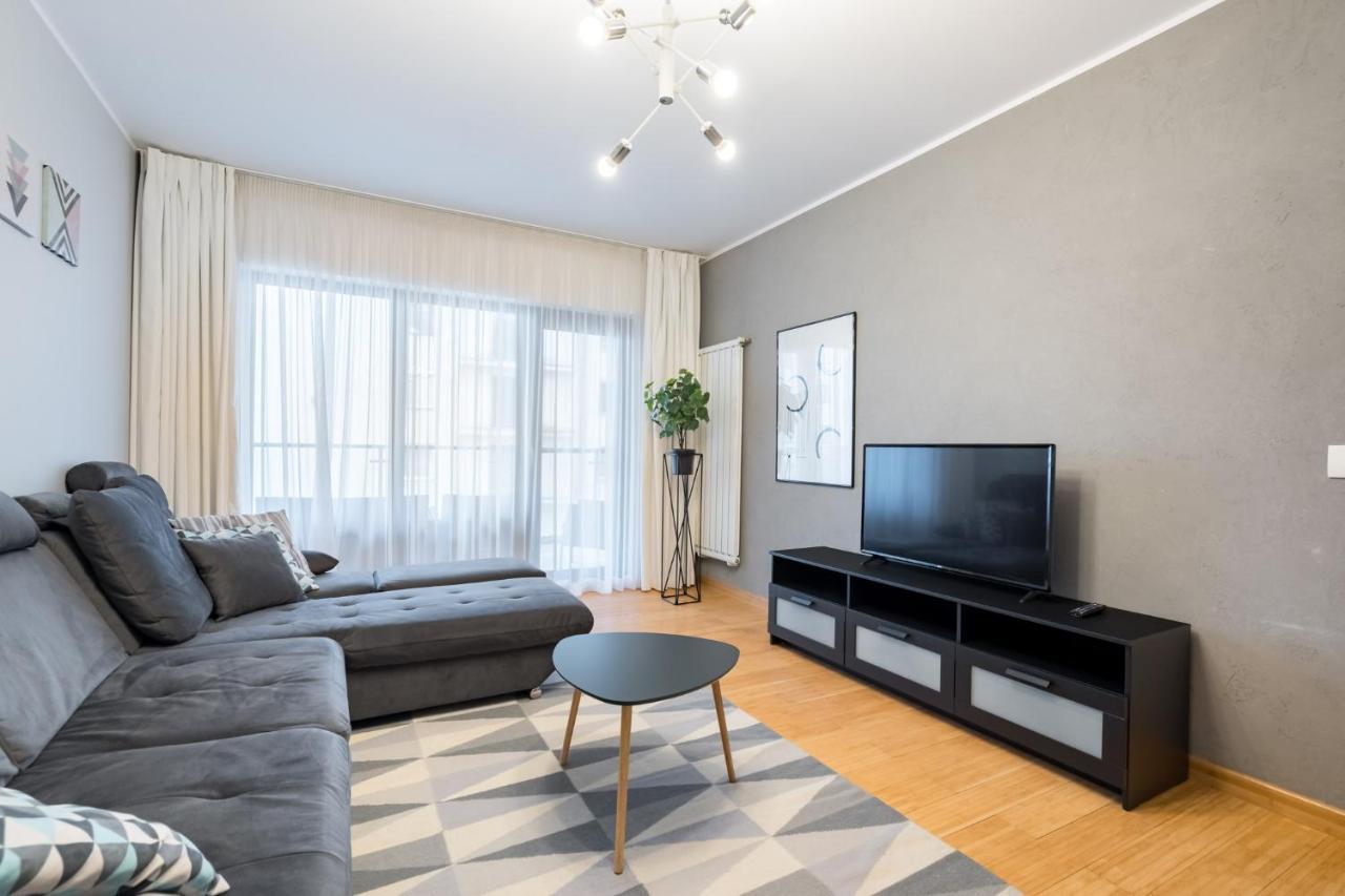 Happy Bubble I Timpuri Noi 1Br Apt 4 Ppl بوخارست المظهر الخارجي الصورة